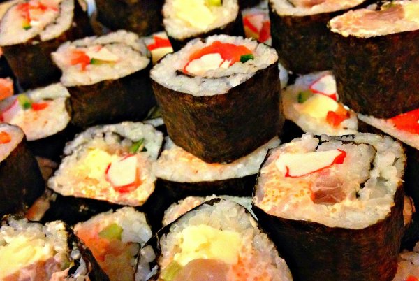 Вкусные и полезные суши готовим просто рецепт с фото