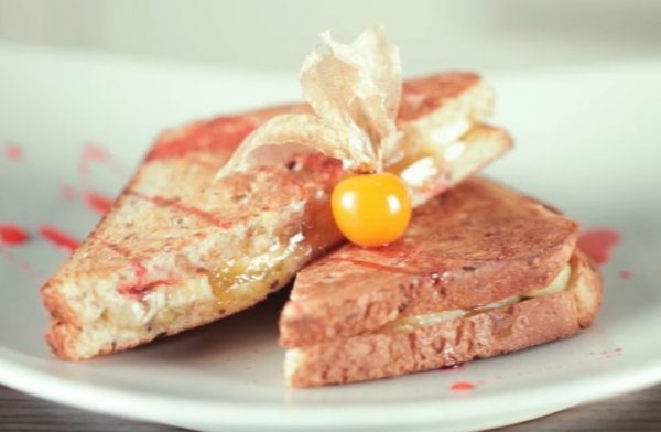 Сладкие сэндвичи с бананом в мультипекаре рецепт с фото