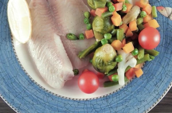 Рыба на пару с овощами в мультикухне рецепт с фото