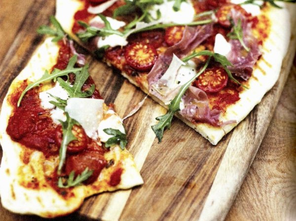 Быстрая пицца на гриле от Джейми Оливера рецепт с фото