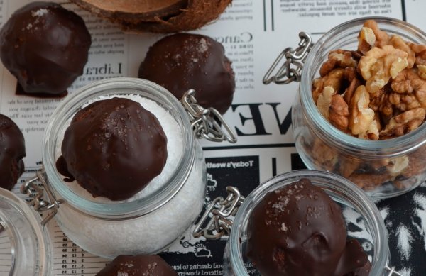 Полезные конфеты Абрикосовое баунти рецепт с фото
